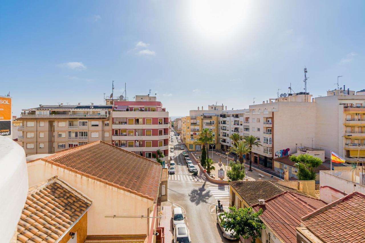 Apartamento Sunrise Correos Torrevieja Bagian luar foto